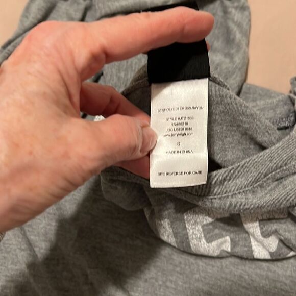 Modern lux size small distressed grey “I need a latte coffee” tie front top EUC - Picture 6 of 9